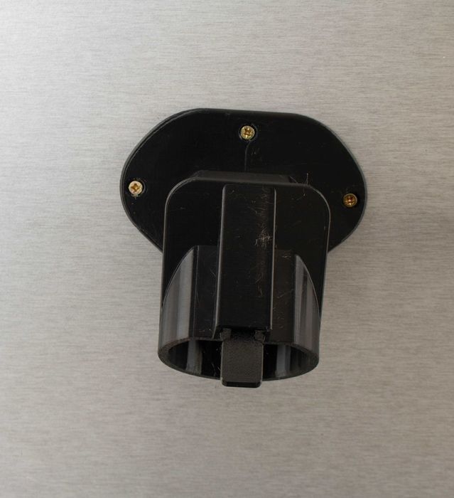 Стойка за стена за Мобилно зарядно Tesla