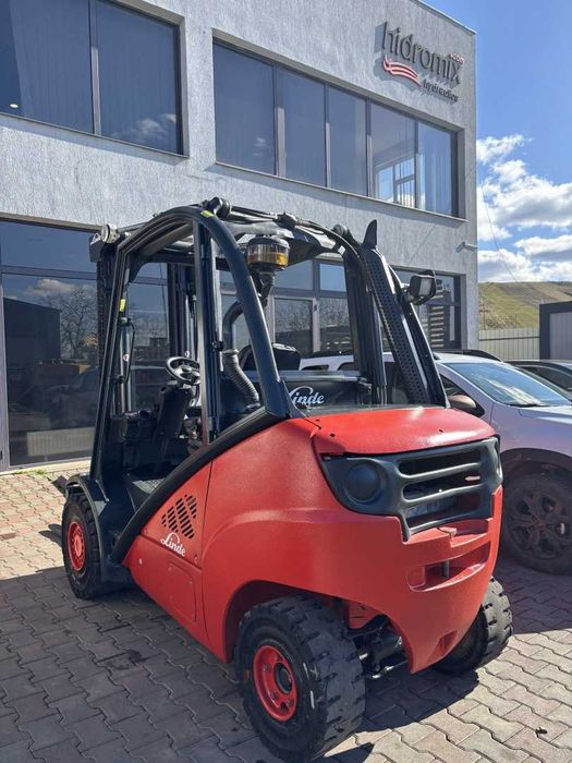 Stivuitor- Motostivuitor Linde H30D Anul fabricației 10/2007