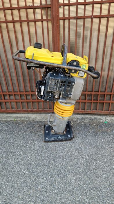 Mai -  compactor Bomag BT 65 - 4
