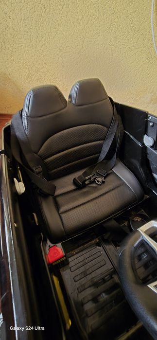 Акумулаторен джип Mercedes GLA45 12V батерия,MP3, с меки гуми