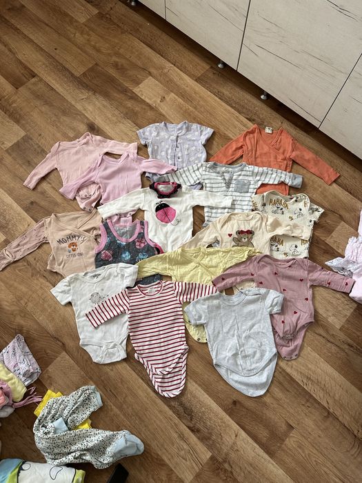 Одежда для девочки с рождения до года