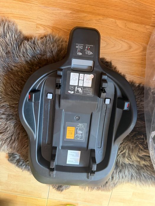 Scoica auto cu isofix