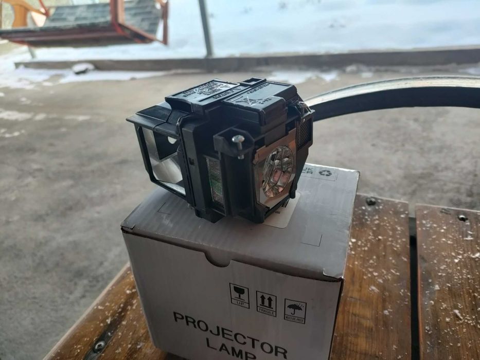 Лампа для проектора