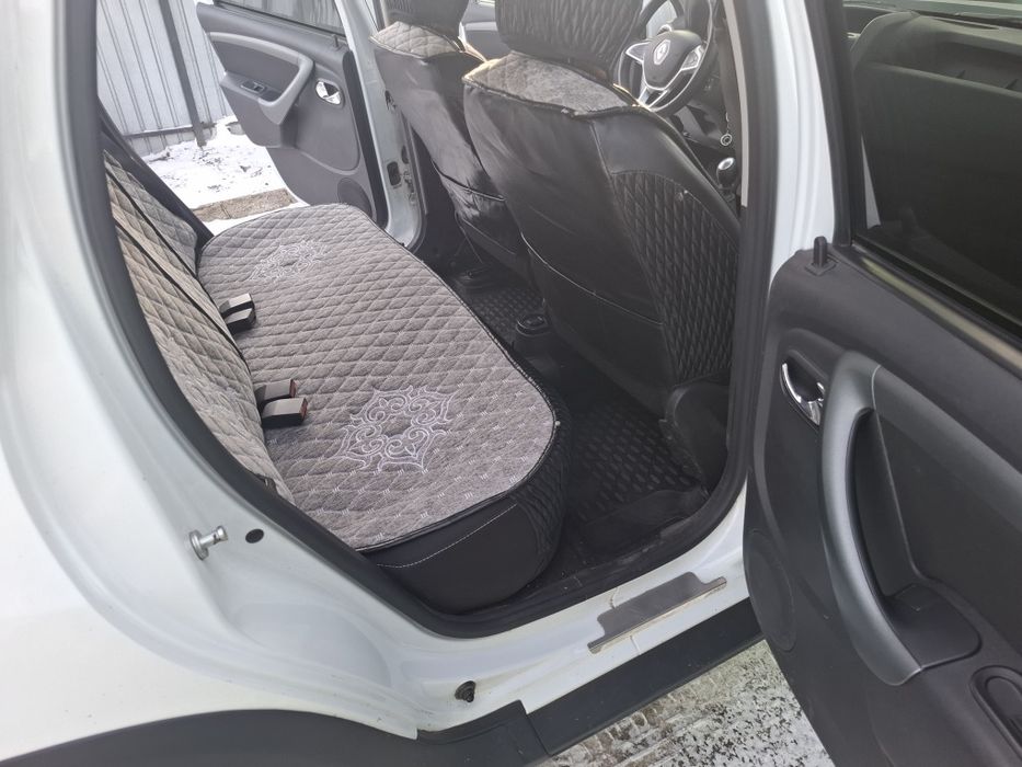 Продам рено дастер