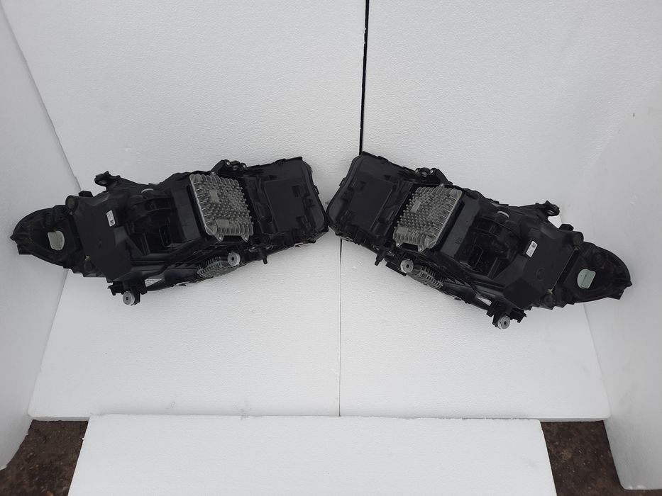 Far faruri bmw G30 G31 seria 5 full led stanga / dreapta