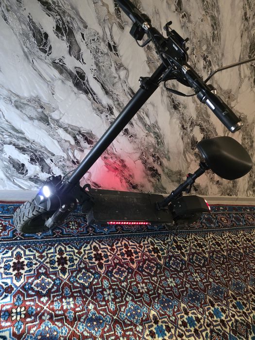 Продаётся электросамакат хороший состояние