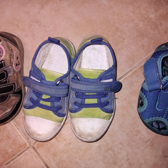 Детски обувки и сандали