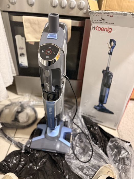 Mop cu aburi cu functie de aspirare si aparat de curatat cu aburi