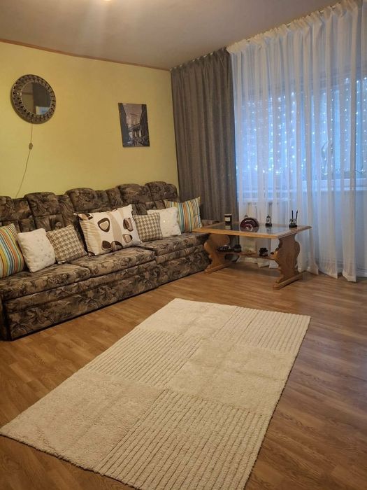 Apartament 3 camere Onesti