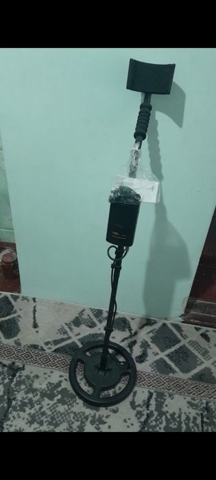 Продам металлоискатель