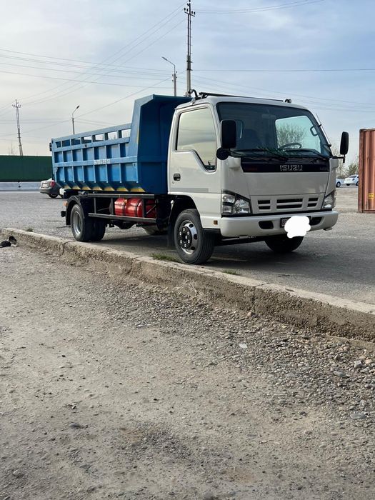 Isuzu 2022 yil ishlab chiqarilgan
