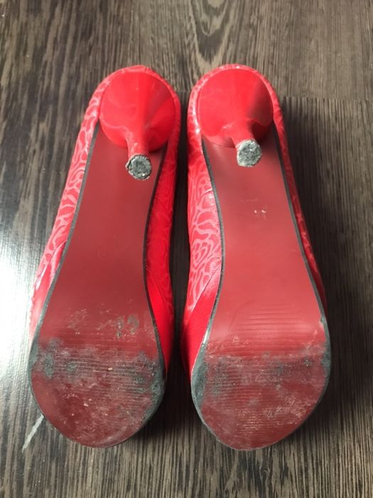 Дамски обувки