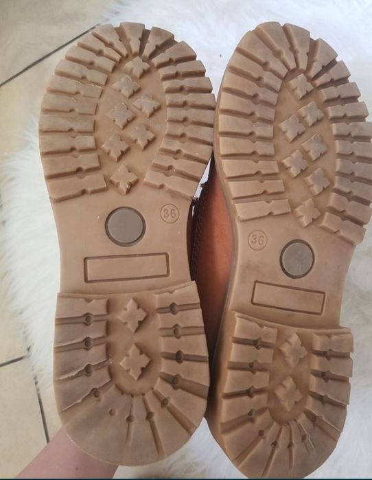 Pierre Cardin            .