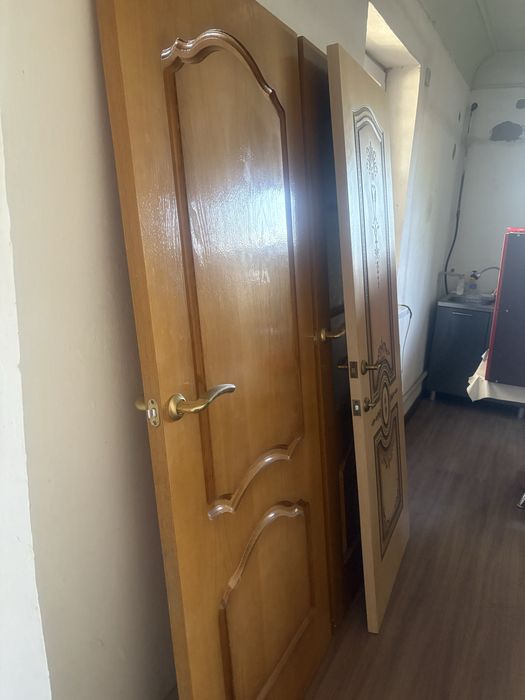 Двери межкомнатный б/у пианино