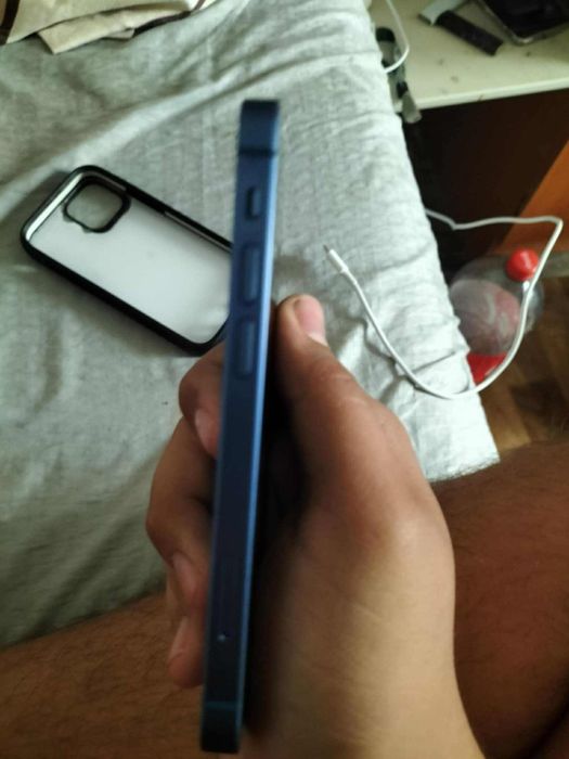 iPhone 13 mini in stare foarte buna