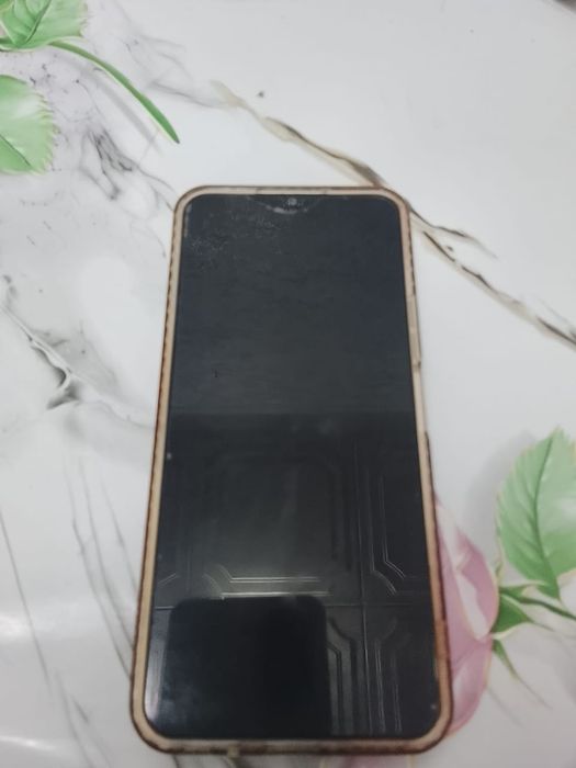 Продам телефон vivo 2027