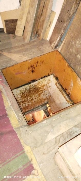 Гараж капитальный продам.