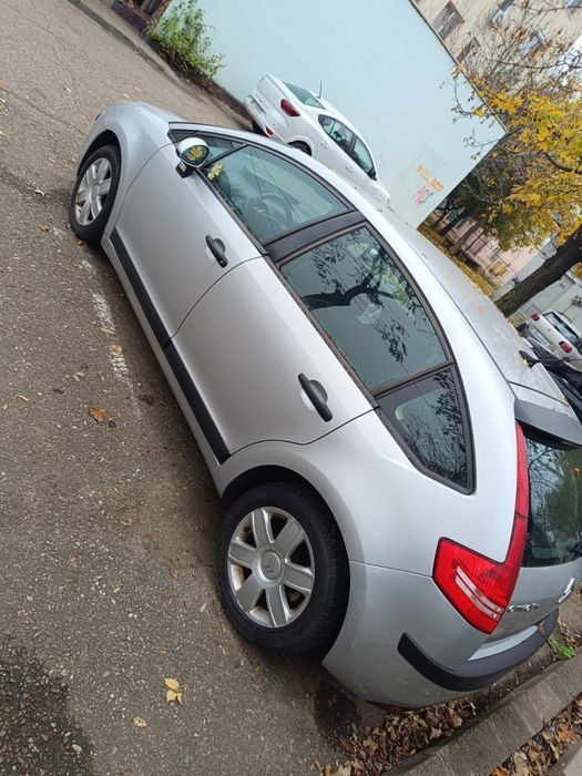 Citroën C4 – An fabricație 2007 Motor 1.6 benzină | 125.000 km