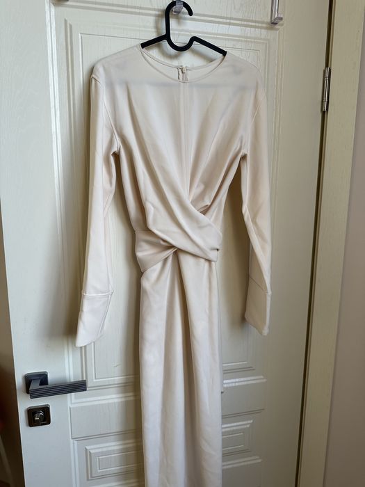 Платье. НОВОЕ. размер S