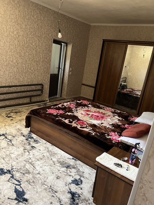 Yer uchaska hovli mol boqishqa sharoyit bor