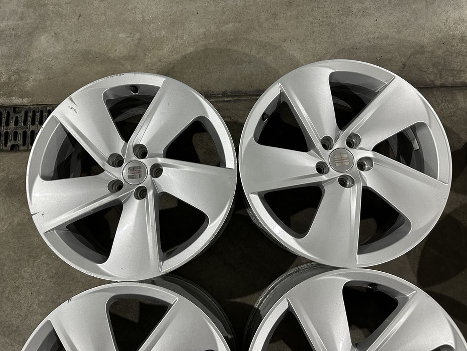 4бр. ОТЛИЧНИ 17” ОРИГИНАЛНИ Джанти 5х100 за -SEAT/AUDI/VW/SKODA/VAG- 7Jx17H2, ET46