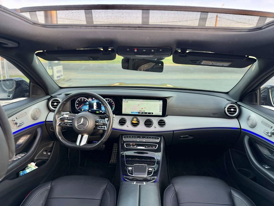Mercedes E300e / Plug - in hybrid /2022