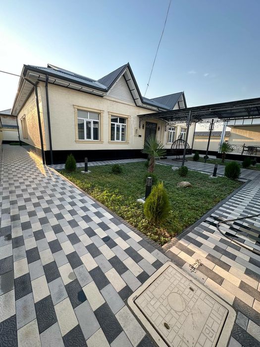 Продаётся большой дом