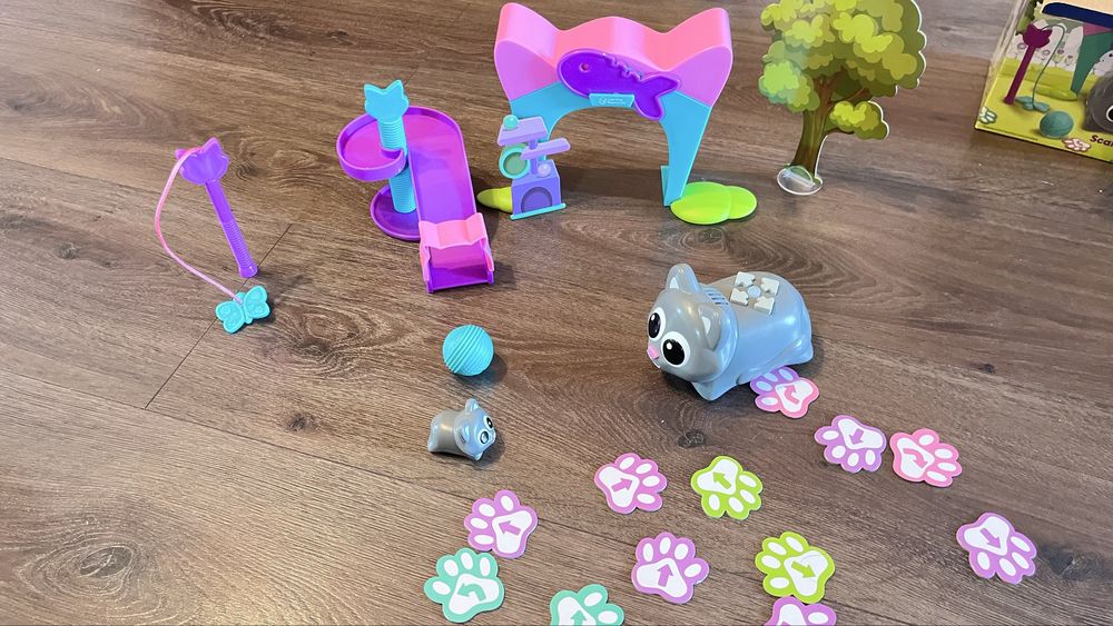 Set de joaca codare Learning Resources - Scamper si Sneaker, NOU