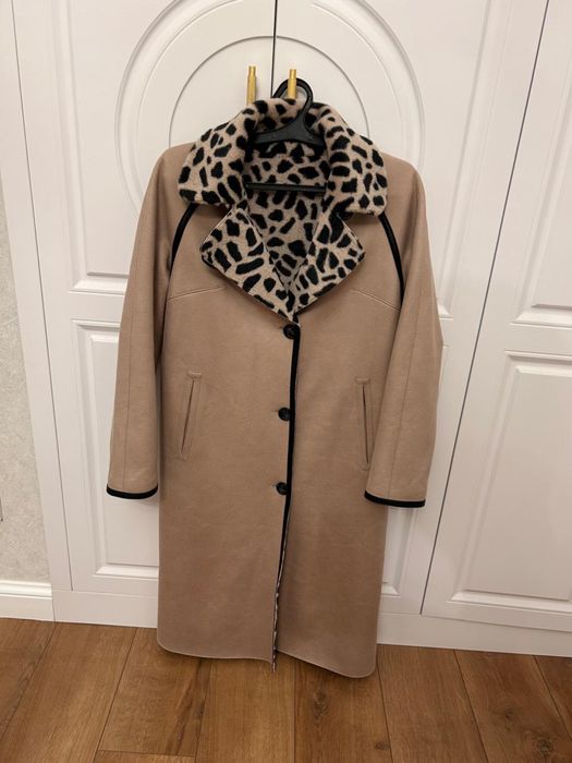 Продам новое пальто