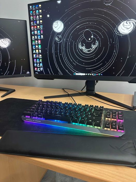 Геймърска клавиатура ASUS ROG Strix Scope TKL Deluxe