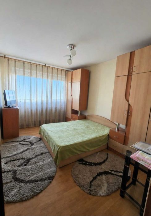 Zona PALAS-MALL,apart 2 cam.DECOMANDAT, mobilat-utilat, 103.500 Euro Neg..