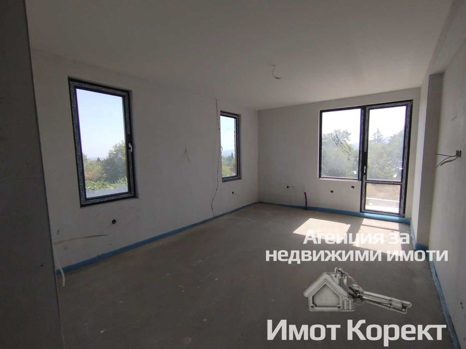 Продава се Къща в с. Червен, Област Пловдив - 426 кв.м за 468 €/кв.м - Снимка #12