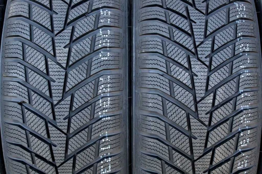 Anvelope iarna noi 215/60R17 100V, XL, EV, Sailun, DOT 2026