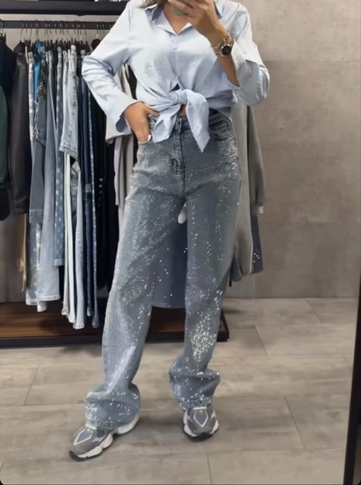 Дамски дънки с камъни