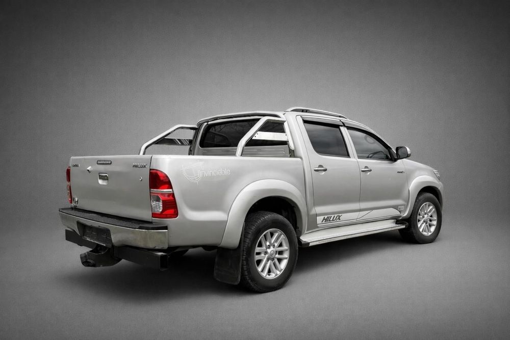 Toyota hilux 3.0/171 cp , cutie manuala !234.000 km reali!