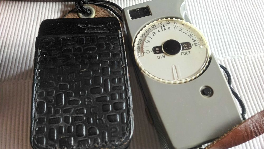 Продавам фотоапарат КИЕВ-6С -KIEV-6C -формат 6 на 6