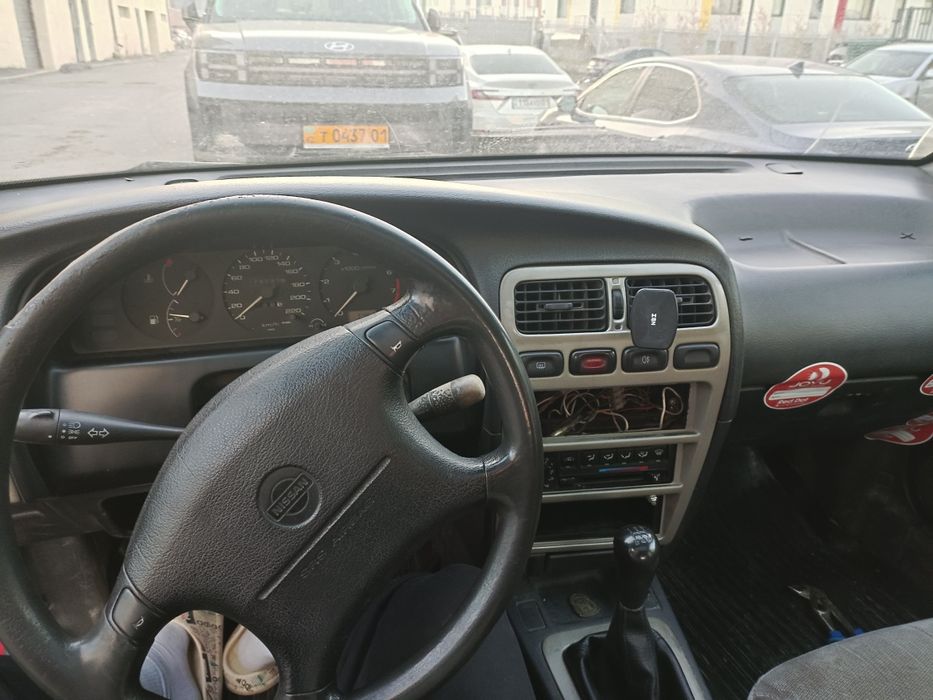 Ниссан примера р10