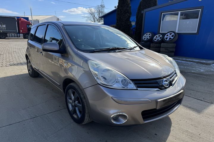 Haion cu luneta Nissan Note E11 [facelift] [2009 - 2014]