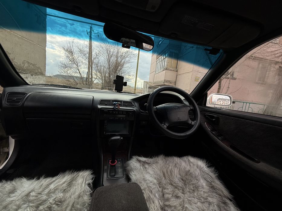 Продам машину Toyota Windom