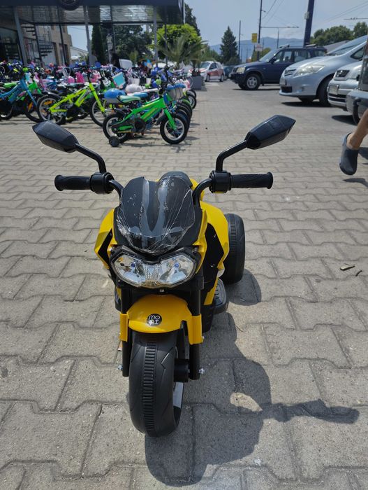 US Акумулаторен мотор COLOMBO жълт