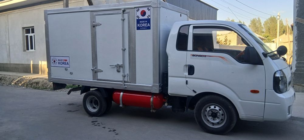 Kia bongo sotiladi pirapan mator xama joyi zur amen bo bolon yangi