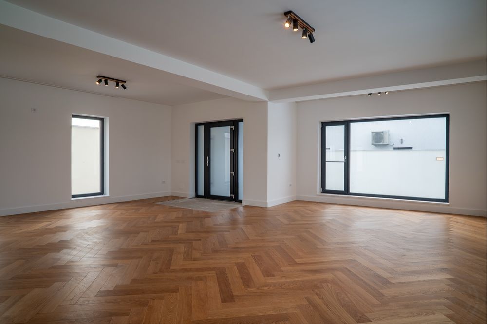 Inchiriez casa mobilata si utilata zona Ford