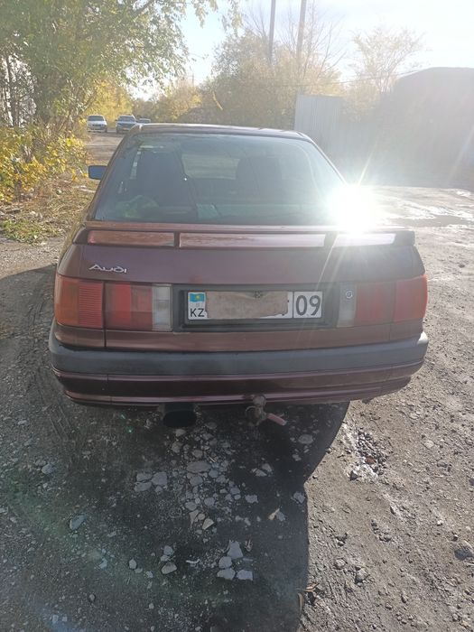 Продам ауди б3 1990,2.0