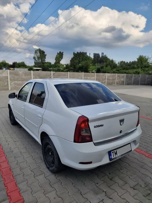 DACIA Logan 2012 — imagine 2
