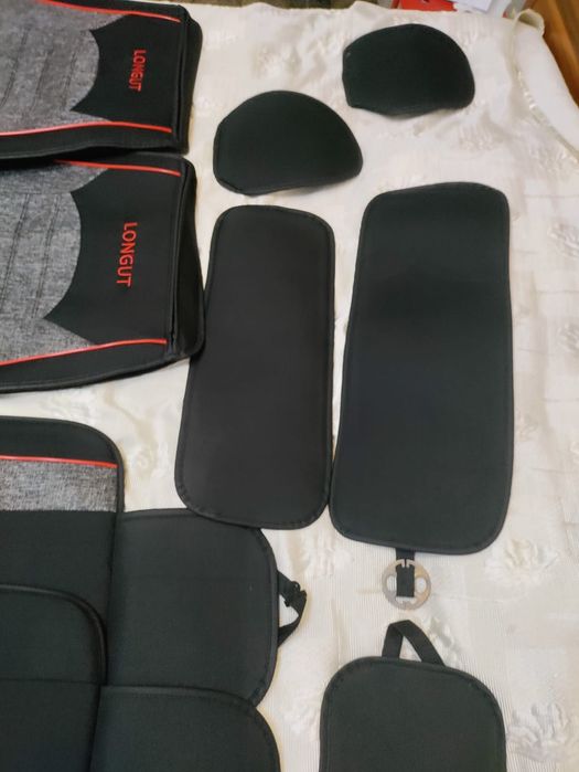 Чехол на сиденья для Авто