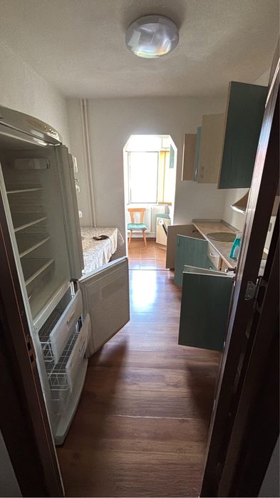 De inchiriat ! Apartament 2 cam. Liceul Economic  Bucovina