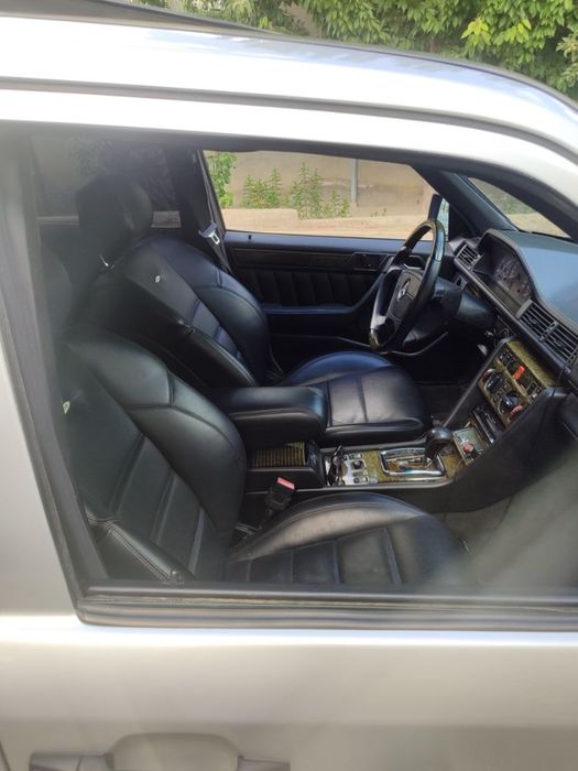 Mersedes Benz w124 sotiladi