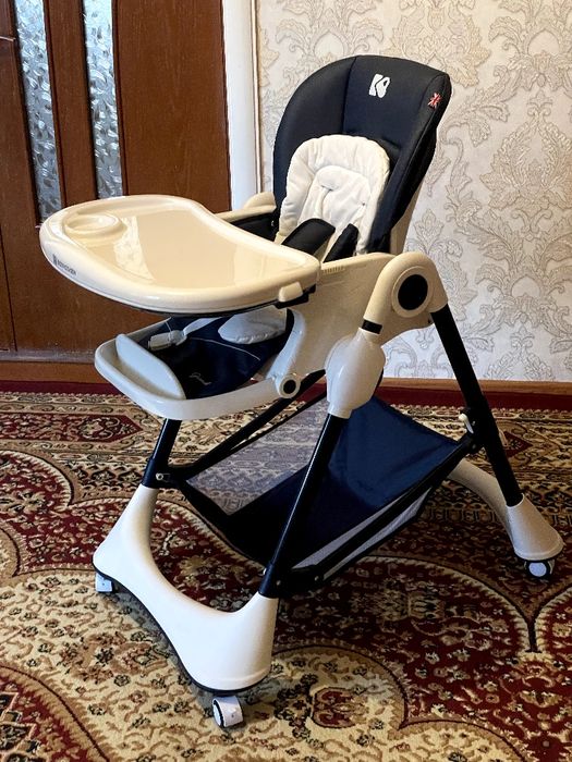 Детский стол сотилади