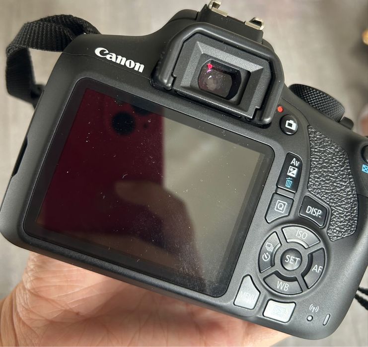 Продается фотоаппарат Canon