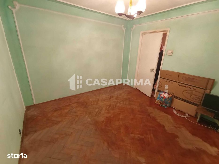 Apartament 3 camere Cantemir, etaj 2! Pregatit de renovare!